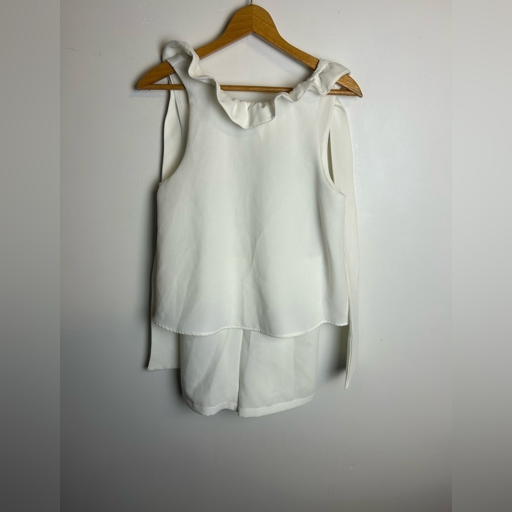 Do+Be Romper Old Money White Ruffle Sleeveless Career Professional Size S - Picture 2 of 15
